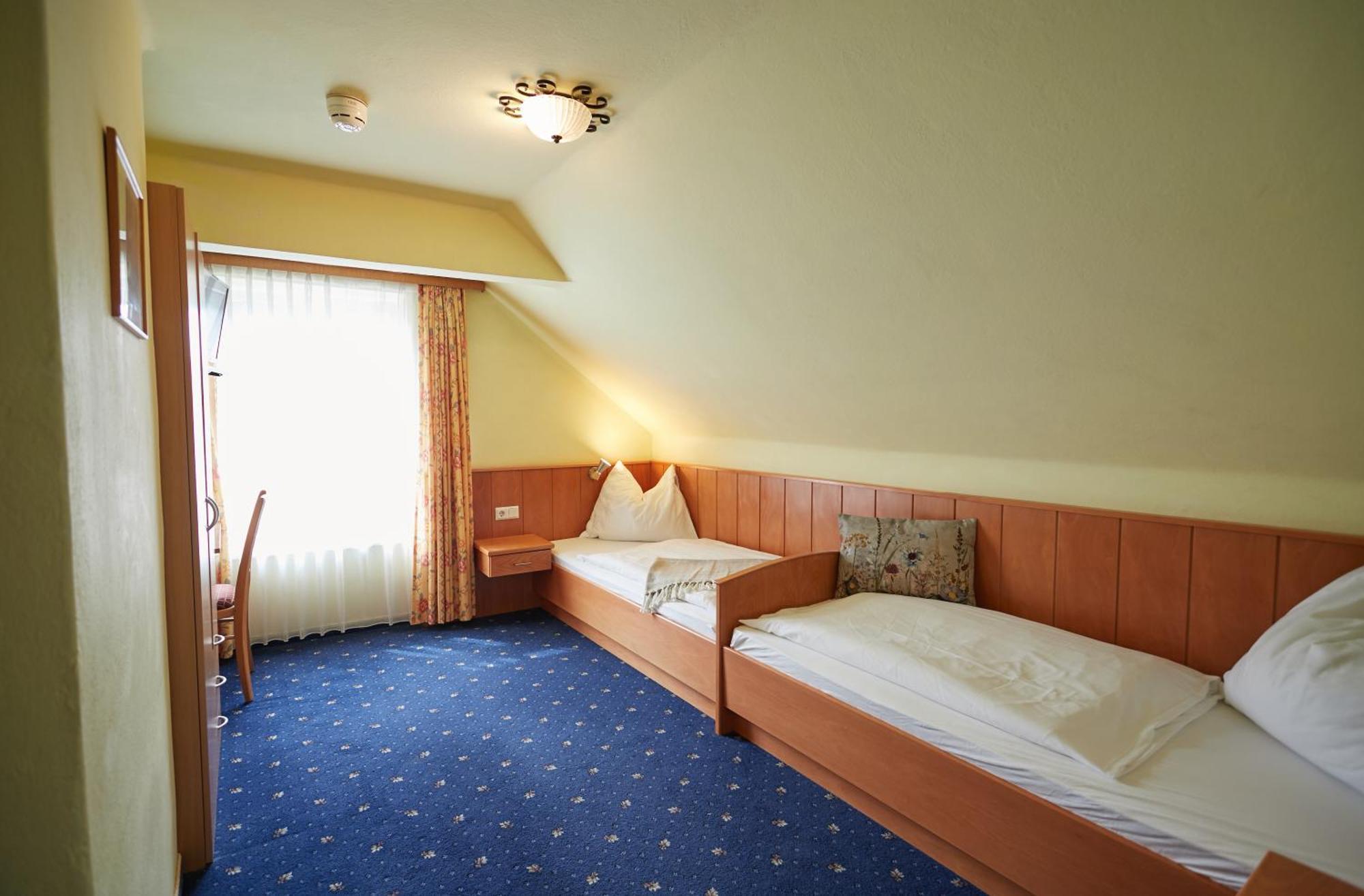 Hotel Gasthof Stenitzer Хаус им Енщал Екстериор снимка