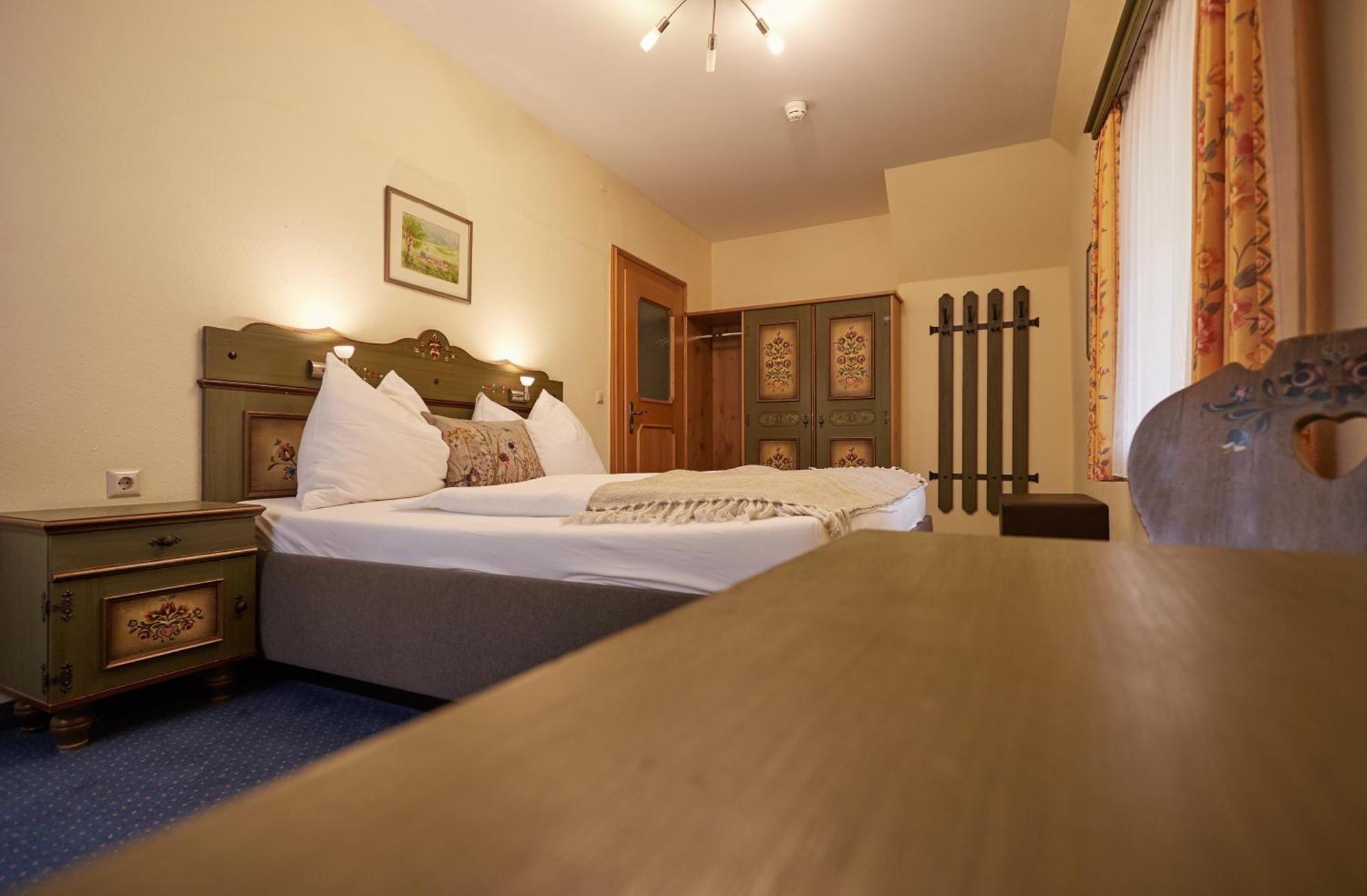 Hotel Gasthof Stenitzer Хаус им Енщал Екстериор снимка